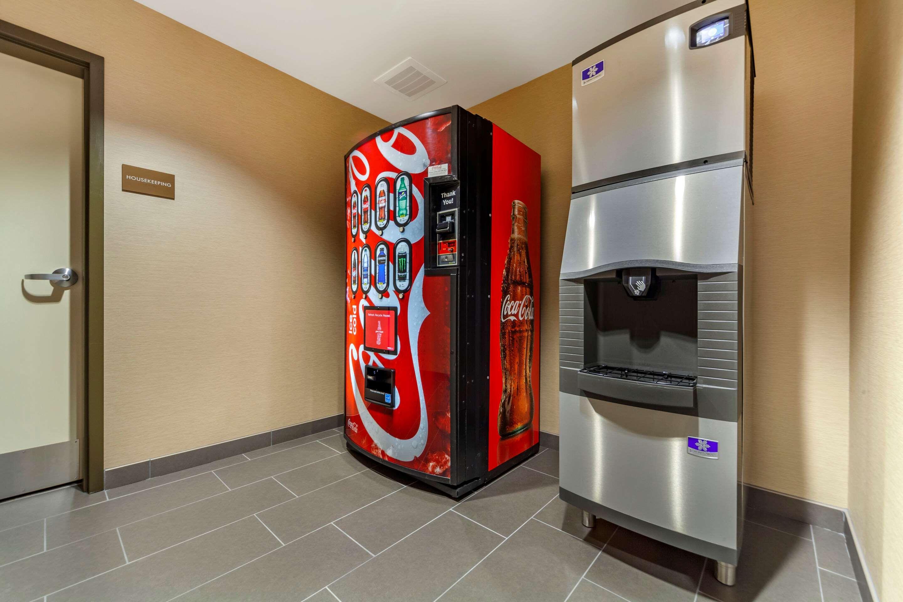 Comfort Suites غراند آيلاند المظهر الخارجي الصورة