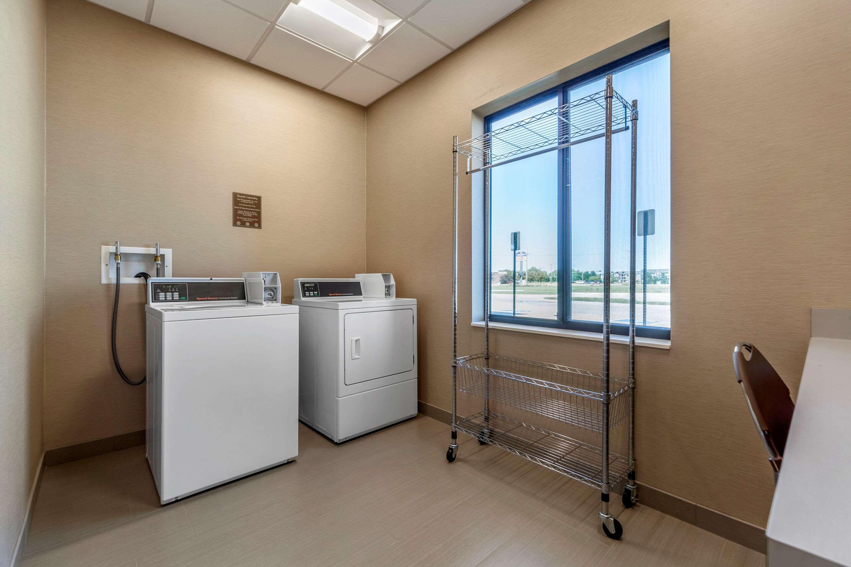 Comfort Suites غراند آيلاند المظهر الخارجي الصورة